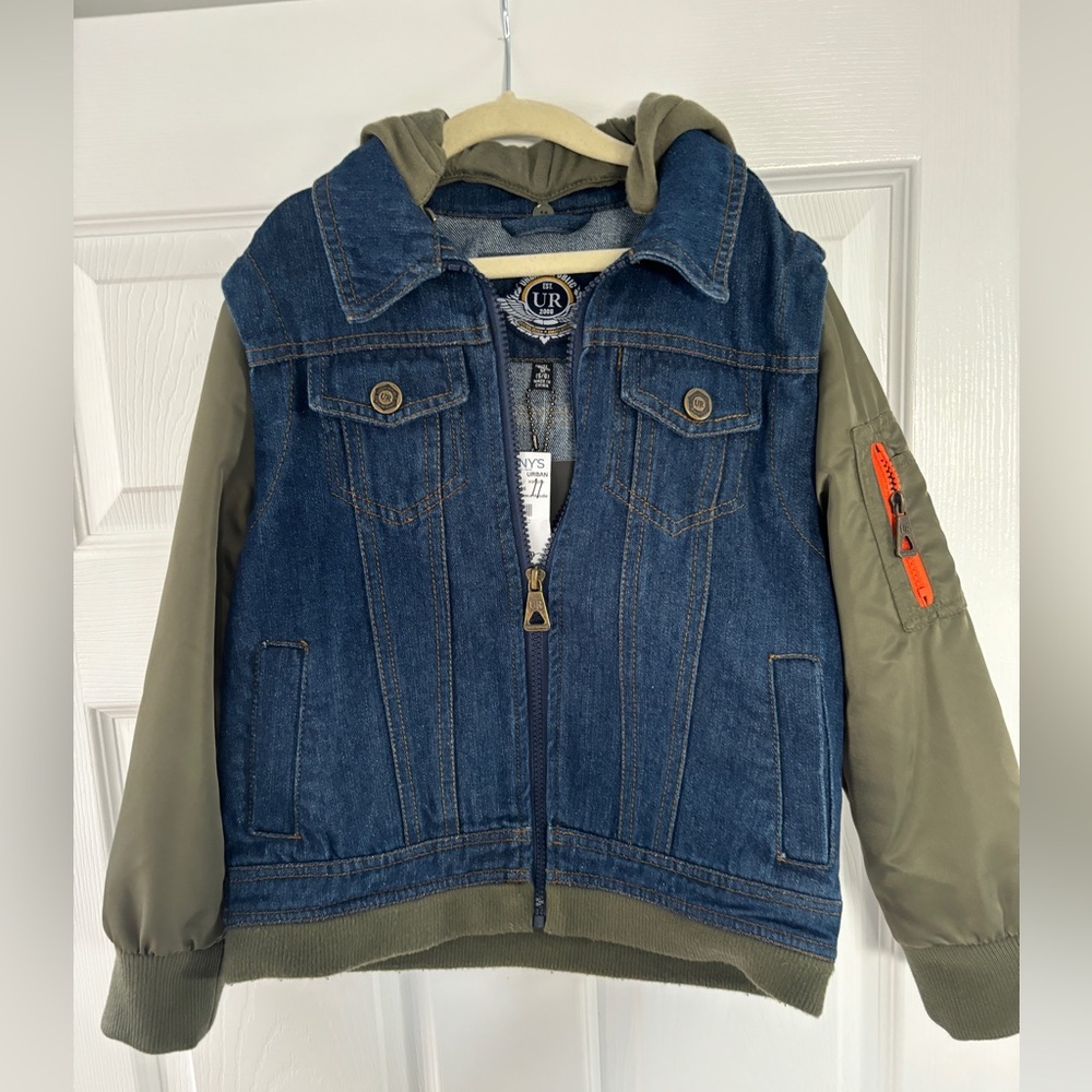 Urban Republic Denim & Fleece Jean Bomber Jacket. Boys Size 5/6 NWT